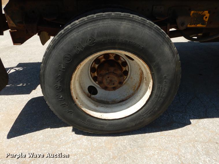 image for item DB6133 1997 GMC C8500 dump truck