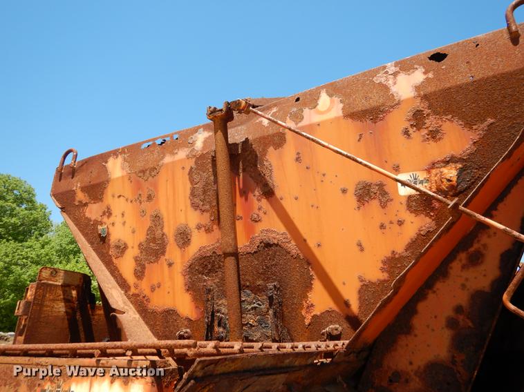 image for item DB6133 1997 GMC C8500 dump truck