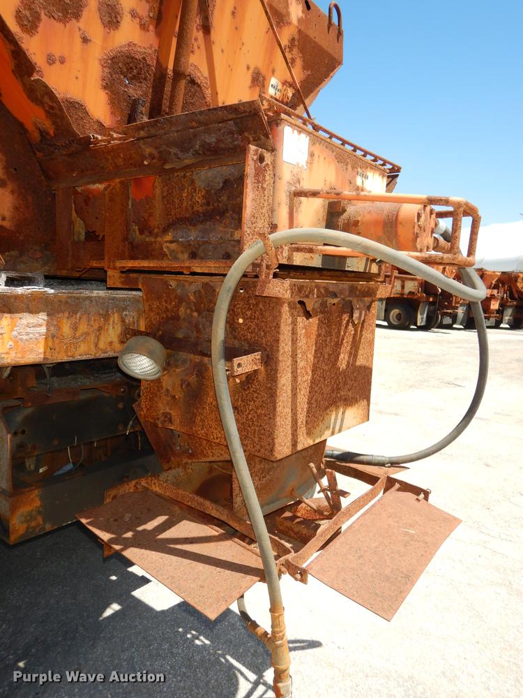 image for item DB6133 1997 GMC C8500 dump truck