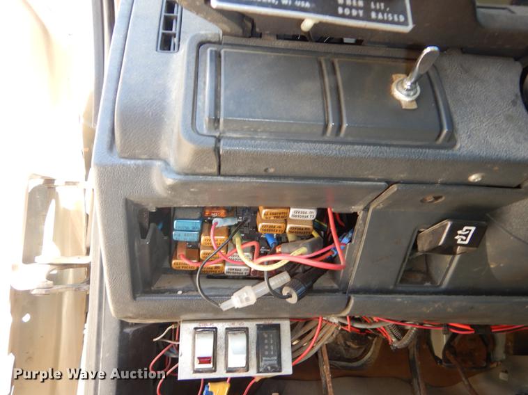 image for item DB6134 1997 GMC C8500 dump truck