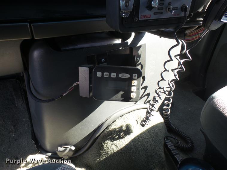 image for item DB6135 1995 Ford Econoline E350 ambulance