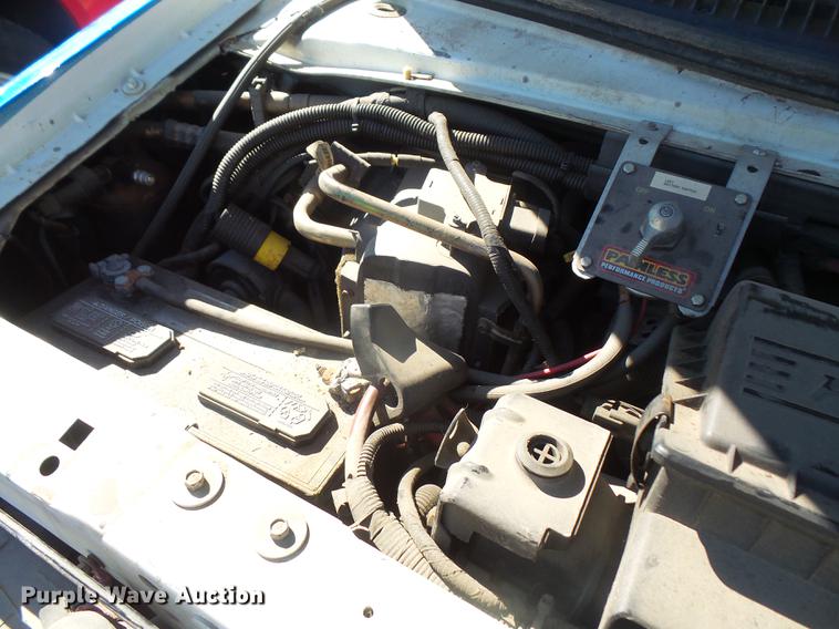 image for item DB6135 1995 Ford Econoline E350 ambulance