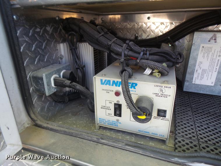 image for item DB6135 1995 Ford Econoline E350 ambulance