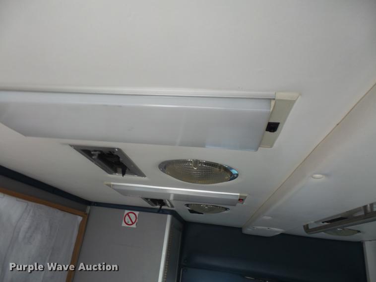 image for item DB6135 1995 Ford Econoline E350 ambulance