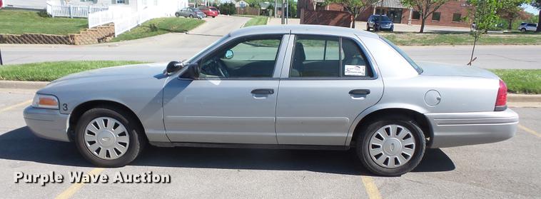 image for item DB6137 2006 Ford Crown Victoria Police Interceptor