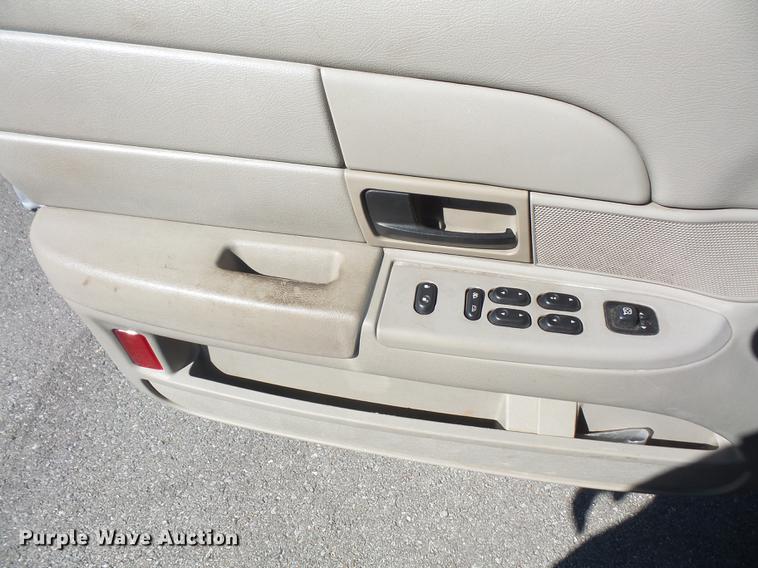 image for item DB6137 2006 Ford Crown Victoria Police Interceptor