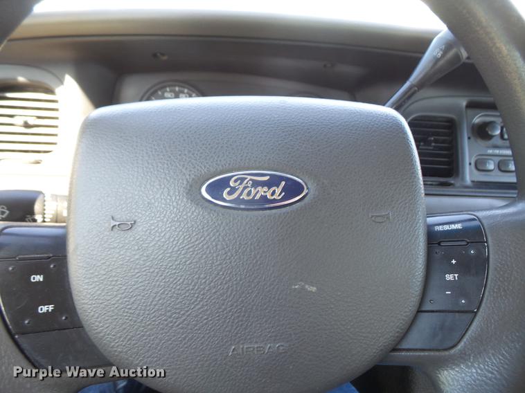 image for item DB6137 2006 Ford Crown Victoria Police Interceptor