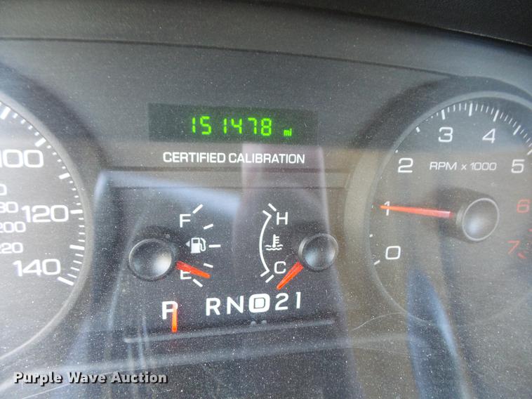 image for item DB6137 2006 Ford Crown Victoria Police Interceptor