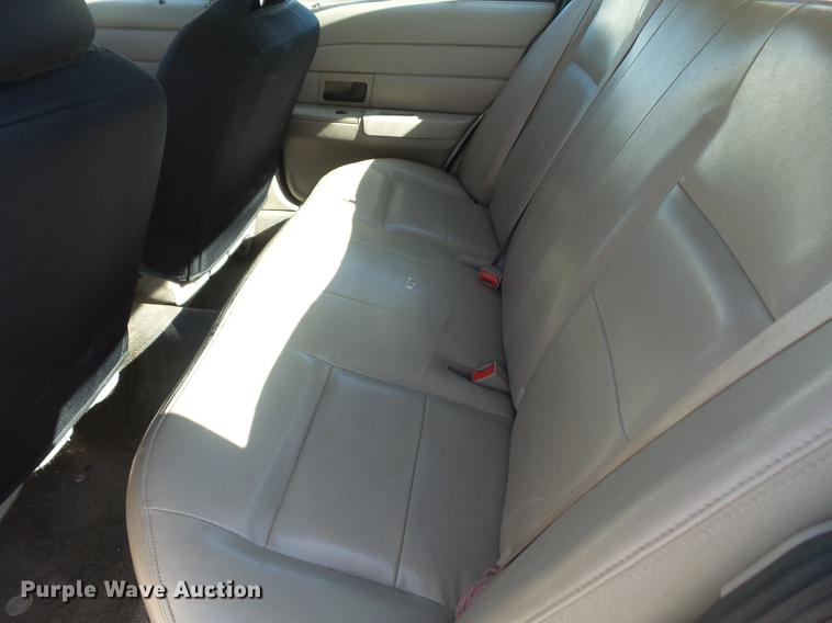 image for item DB6137 2006 Ford Crown Victoria Police Interceptor