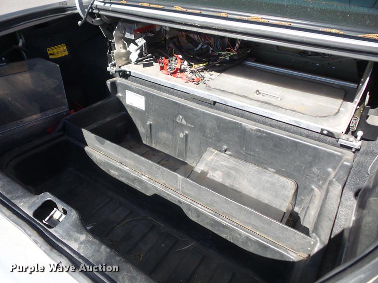 image for item DB6137 2006 Ford Crown Victoria Police Interceptor