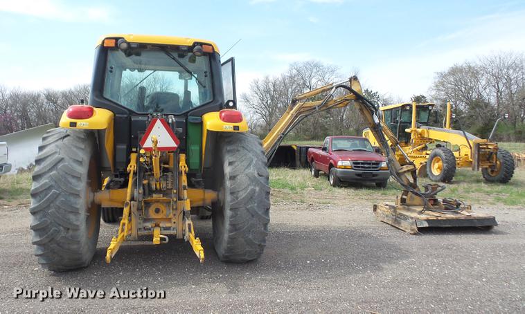 image for item DB6183 2002 John Deere 6420 tractor