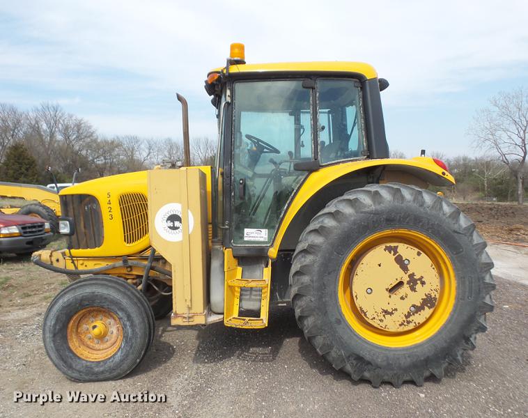 image for item DB6183 2002 John Deere 6420 tractor