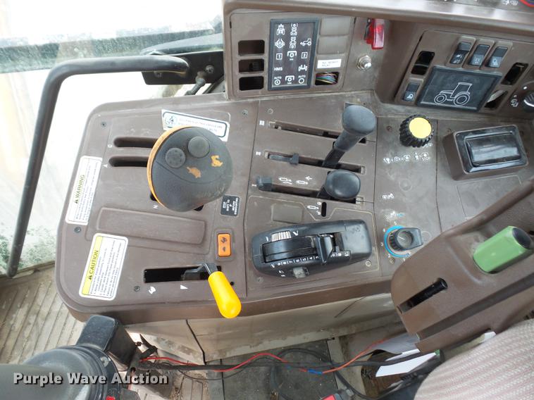 image for item DB6183 2002 John Deere 6420 tractor