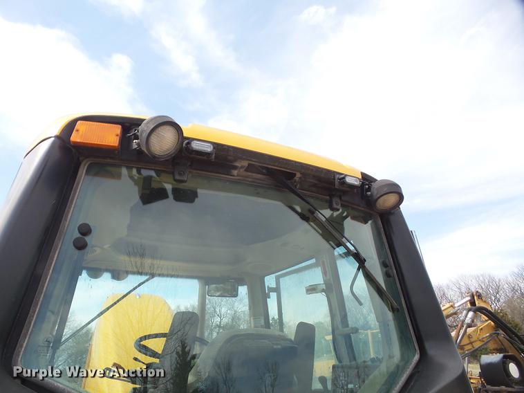 image for item DB6183 2002 John Deere 6420 tractor