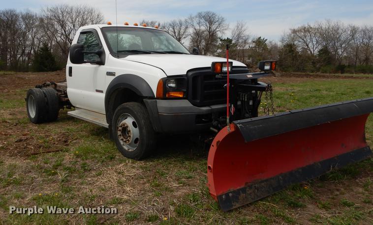image for item DB6185 2006 Ford F550 truck cab and chassis