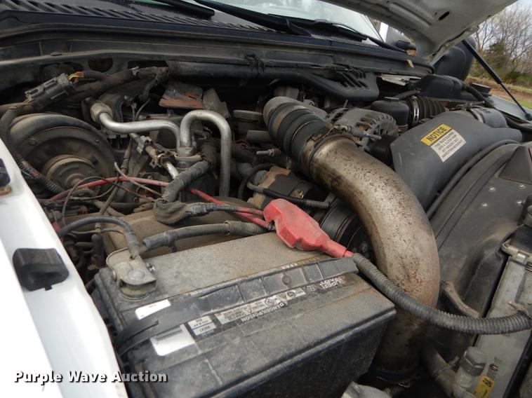 image for item DB6185 2006 Ford F550 truck cab and chassis