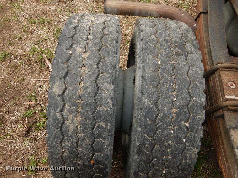 image for item DB6185 2006 Ford F550 truck cab and chassis