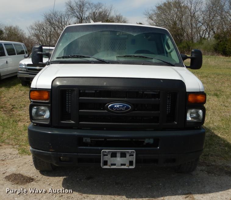 image for item DB6189 2008 Ford E350 Super Duty van