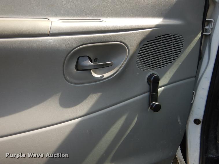 image for item DB6189 2008 Ford E350 Super Duty van