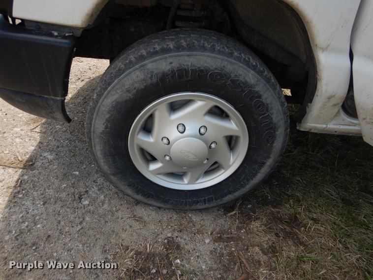 image for item DB6189 2008 Ford E350 Super Duty van