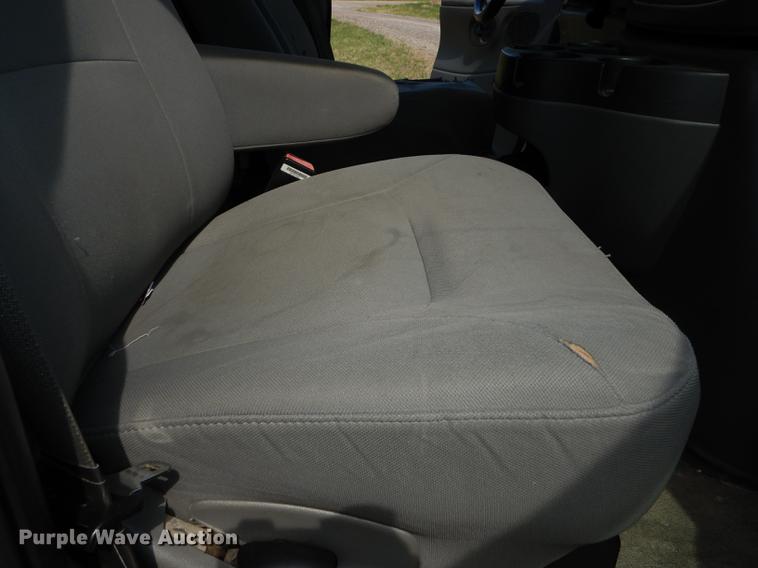 image for item DB6189 2008 Ford E350 Super Duty van