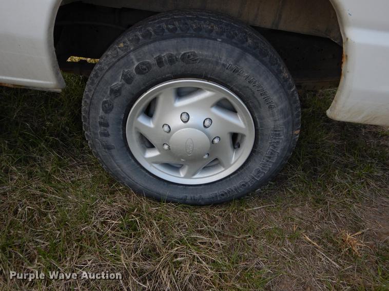 image for item DB6189 2008 Ford E350 Super Duty van