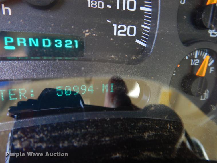 image for item DB6190 2004 Chevrolet Silverado 1500 pickup truck