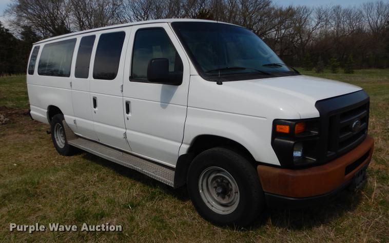 image for item DB6191 2013 Ford E350 Super Duty XL Extended van