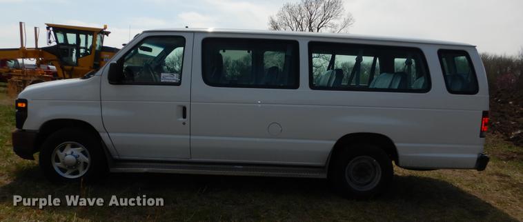 image for item DB6191 2013 Ford E350 Super Duty XL Extended van