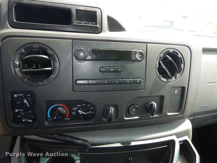 image for item DB6191 2013 Ford E350 Super Duty XL Extended van