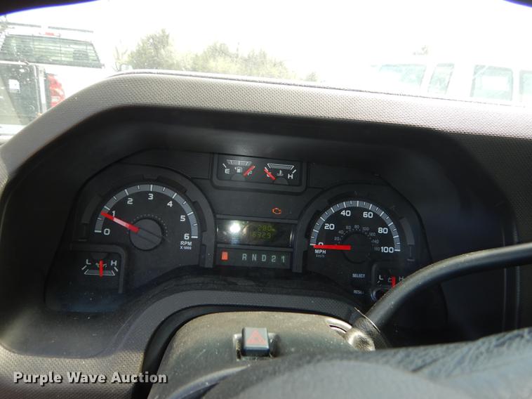 image for item DB6191 2013 Ford E350 Super Duty XL Extended van