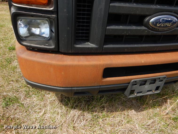 image for item DB6191 2013 Ford E350 Super Duty XL Extended van