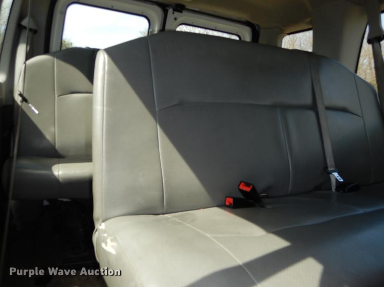 image for item DB6191 2013 Ford E350 Super Duty XL Extended van