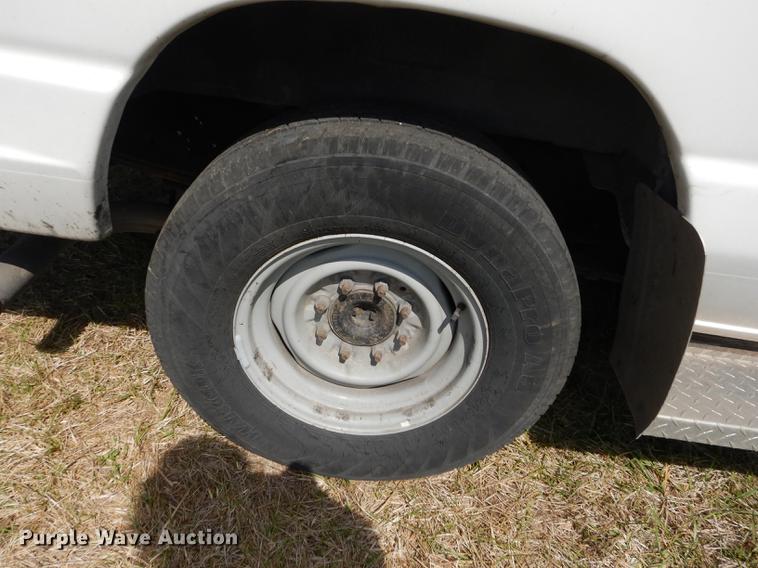 image for item DB6191 2013 Ford E350 Super Duty XL Extended van