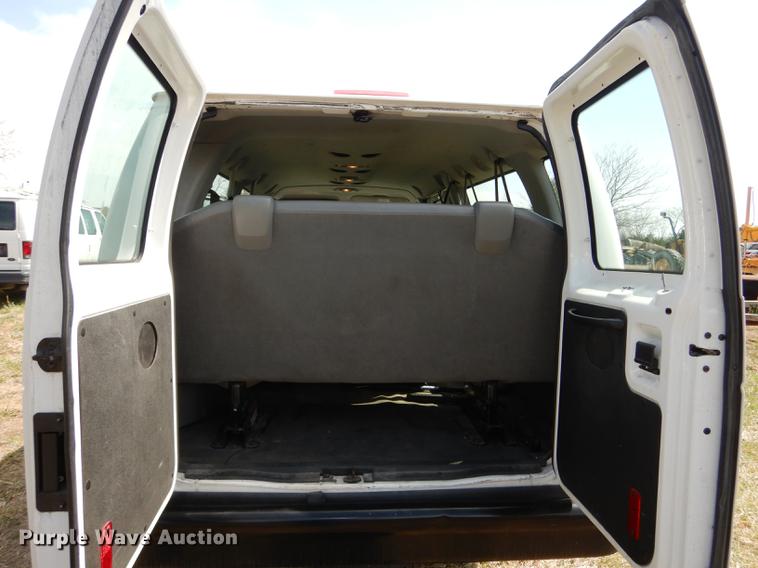 image for item DB6191 2013 Ford E350 Super Duty XL Extended van