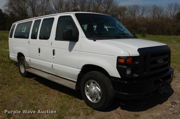 image for item DB6192 2013 Ford E350 Super Duty XL Extended van