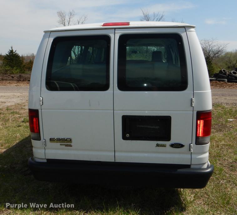 image for item DB6192 2013 Ford E350 Super Duty XL Extended van