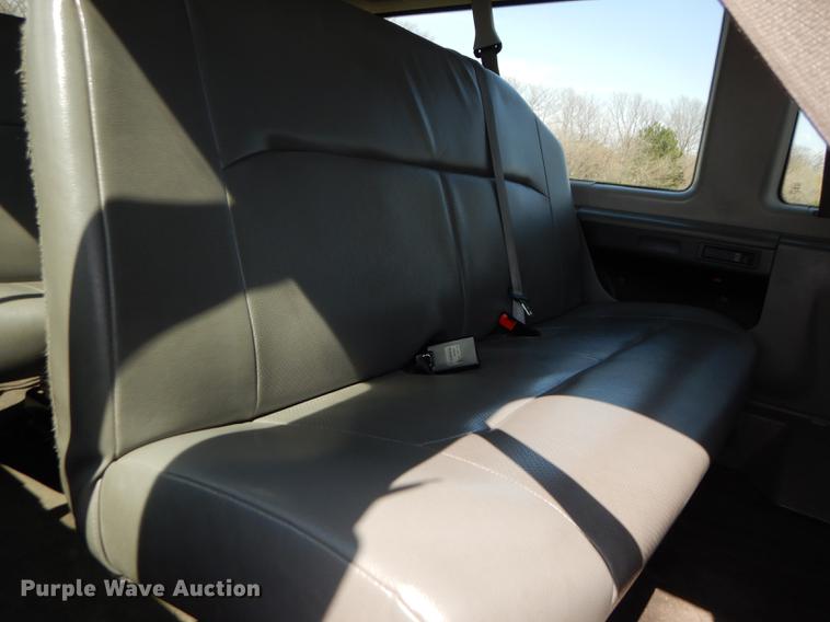 image for item DB6192 2013 Ford E350 Super Duty XL Extended van