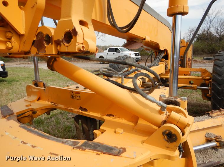 image for item DB6193 2009 Volvo G930 motor grader