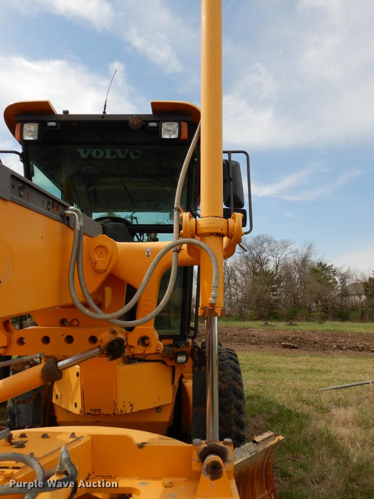 image for item DB6193 2009 Volvo G930 motor grader