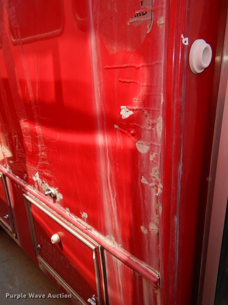 image for item DB6200 2005 Ford E450 shuttle bus