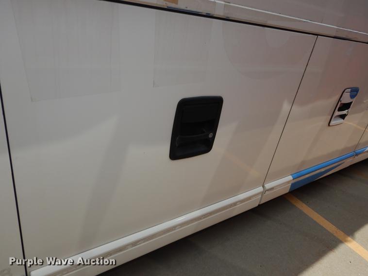 image for item DB6201 2001 Van Hool C2045L transit bus