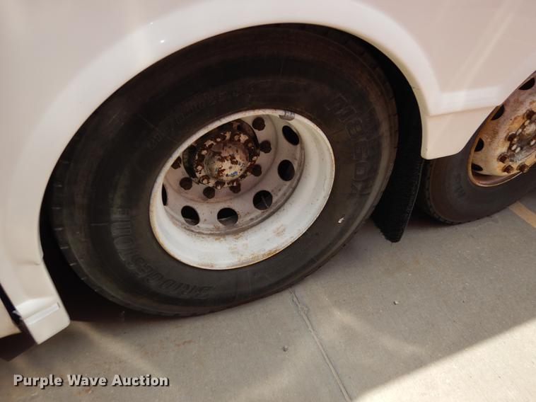 image for item DB6201 2001 Van Hool C2045L transit bus