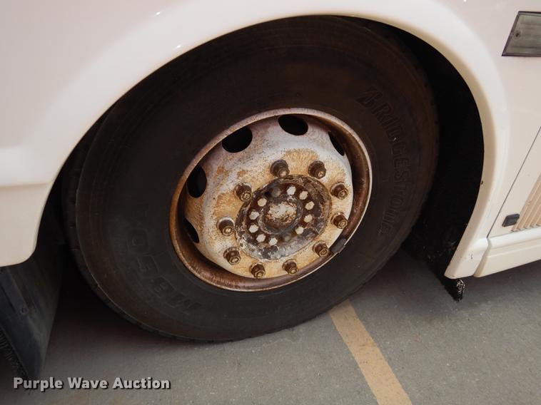 image for item DB6201 2001 Van Hool C2045L transit bus