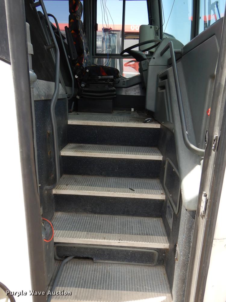 image for item DB6201 2001 Van Hool C2045L transit bus