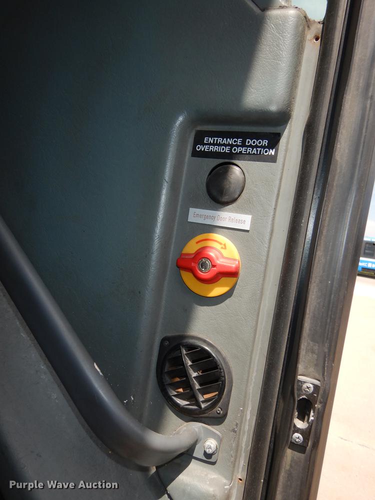 image for item DB6201 2001 Van Hool C2045L transit bus