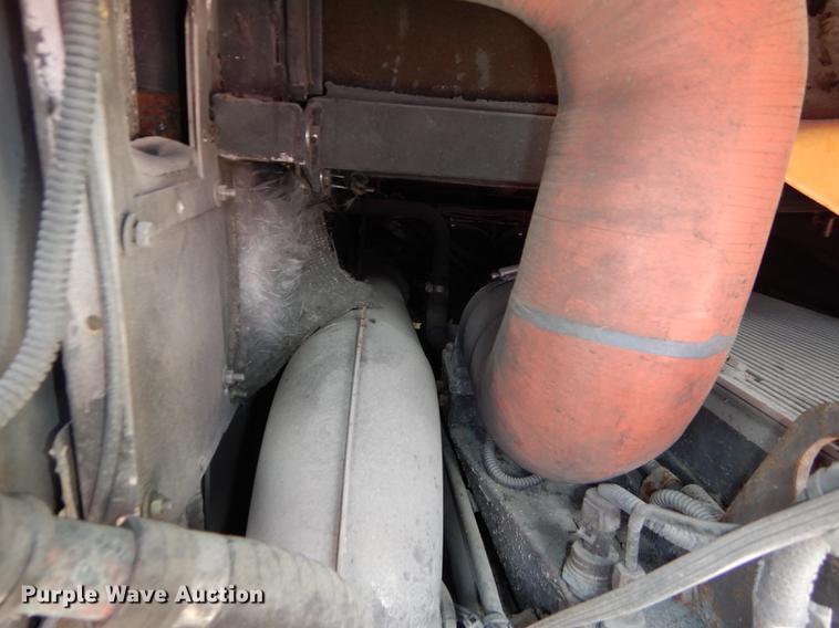 image for item DB6201 2001 Van Hool C2045L transit bus