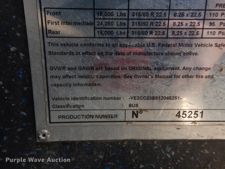 image for item DB6201 2001 Van Hool C2045L transit bus