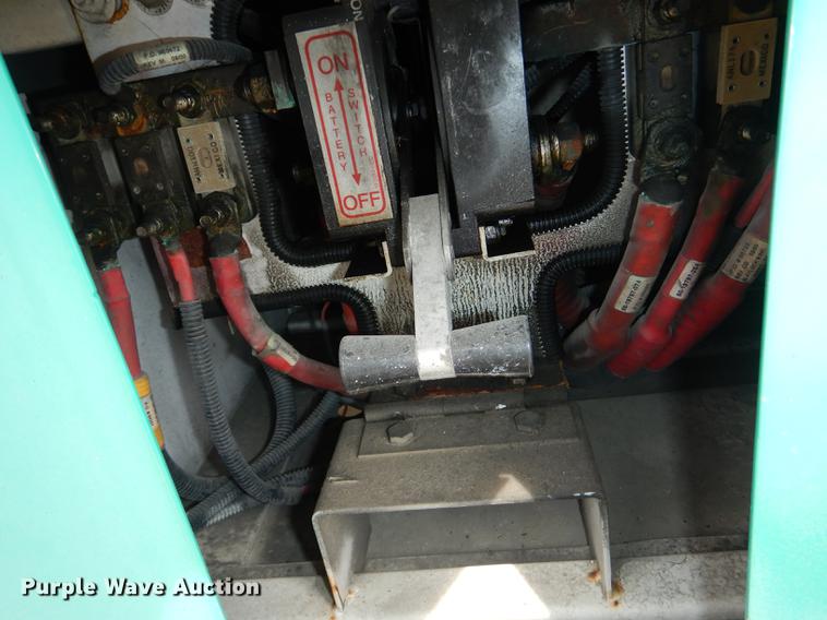 image for item DB6202 2000 Gillig Phantom C21B102N4 transit bus