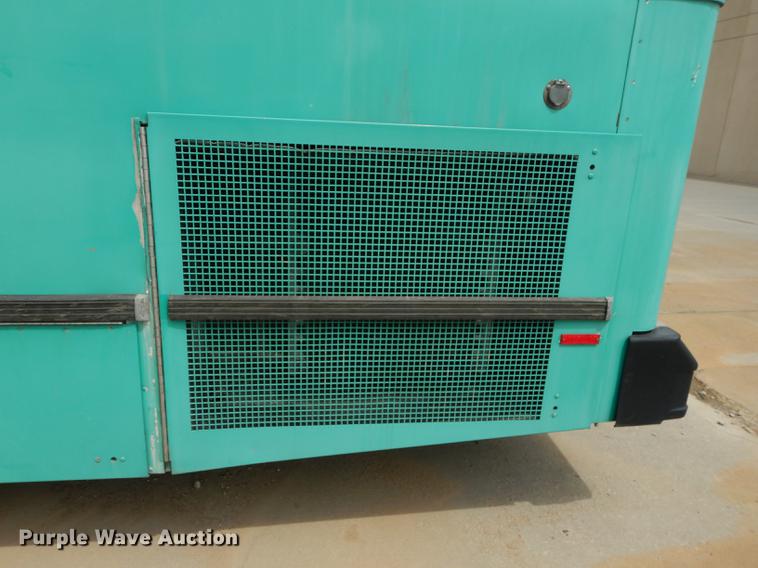 image for item DB6202 2000 Gillig Phantom C21B102N4 transit bus